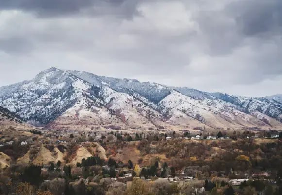 White Dusty Mountains